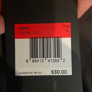 Brand new Nike NFL buccaneers T-shirt